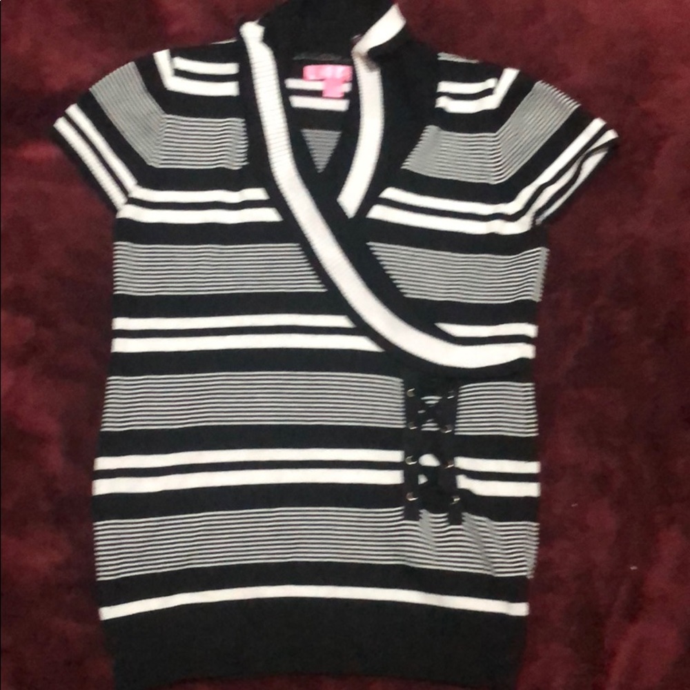 Girls Short Sleeve Sweater